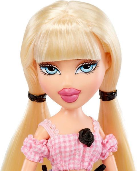 Колекційна Лялька Модниця Братц Хлоя Bratz Goin' Out! CLOE з аксесуарами 524199 БЦ0005 фото